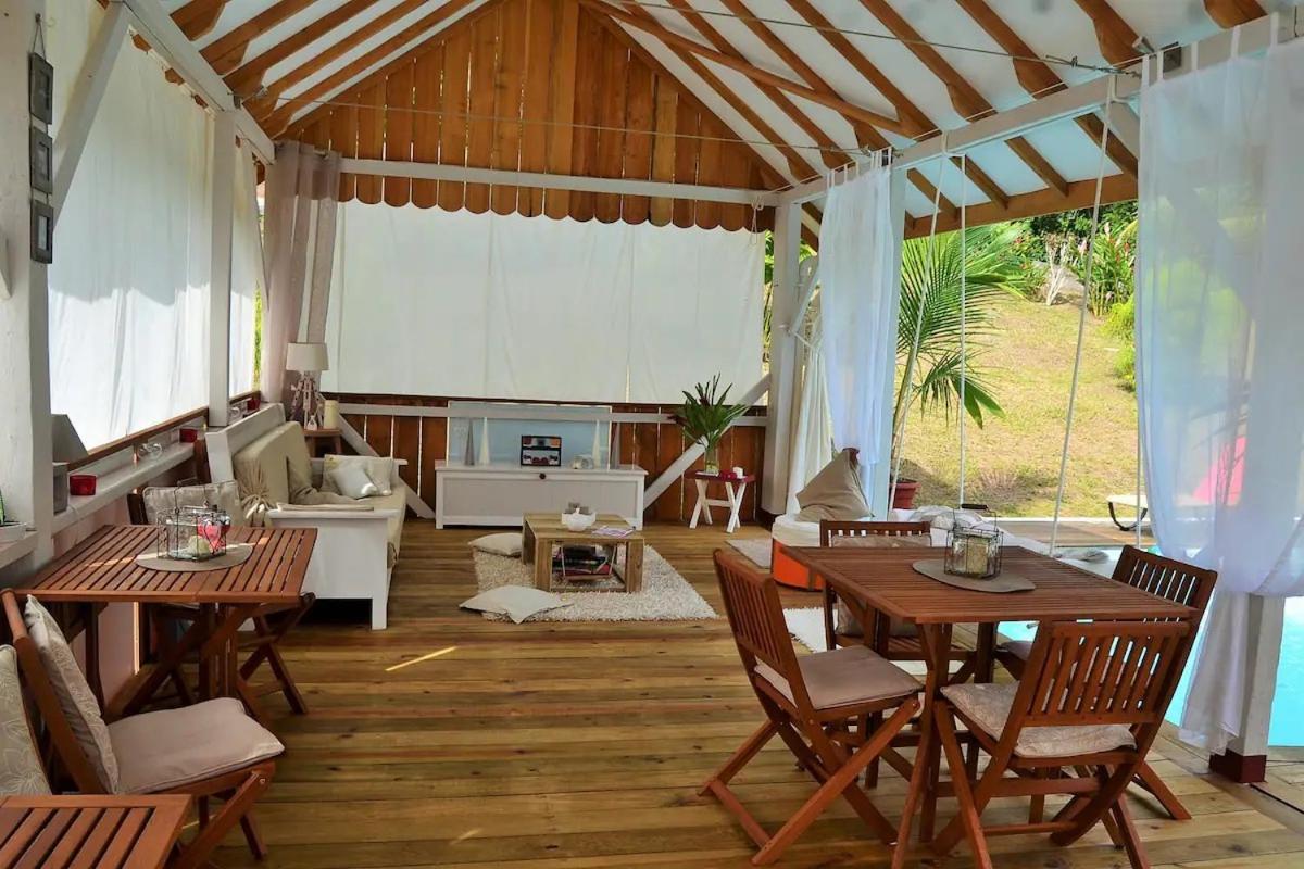 Nathylodge Bocas Town Bagian luar foto