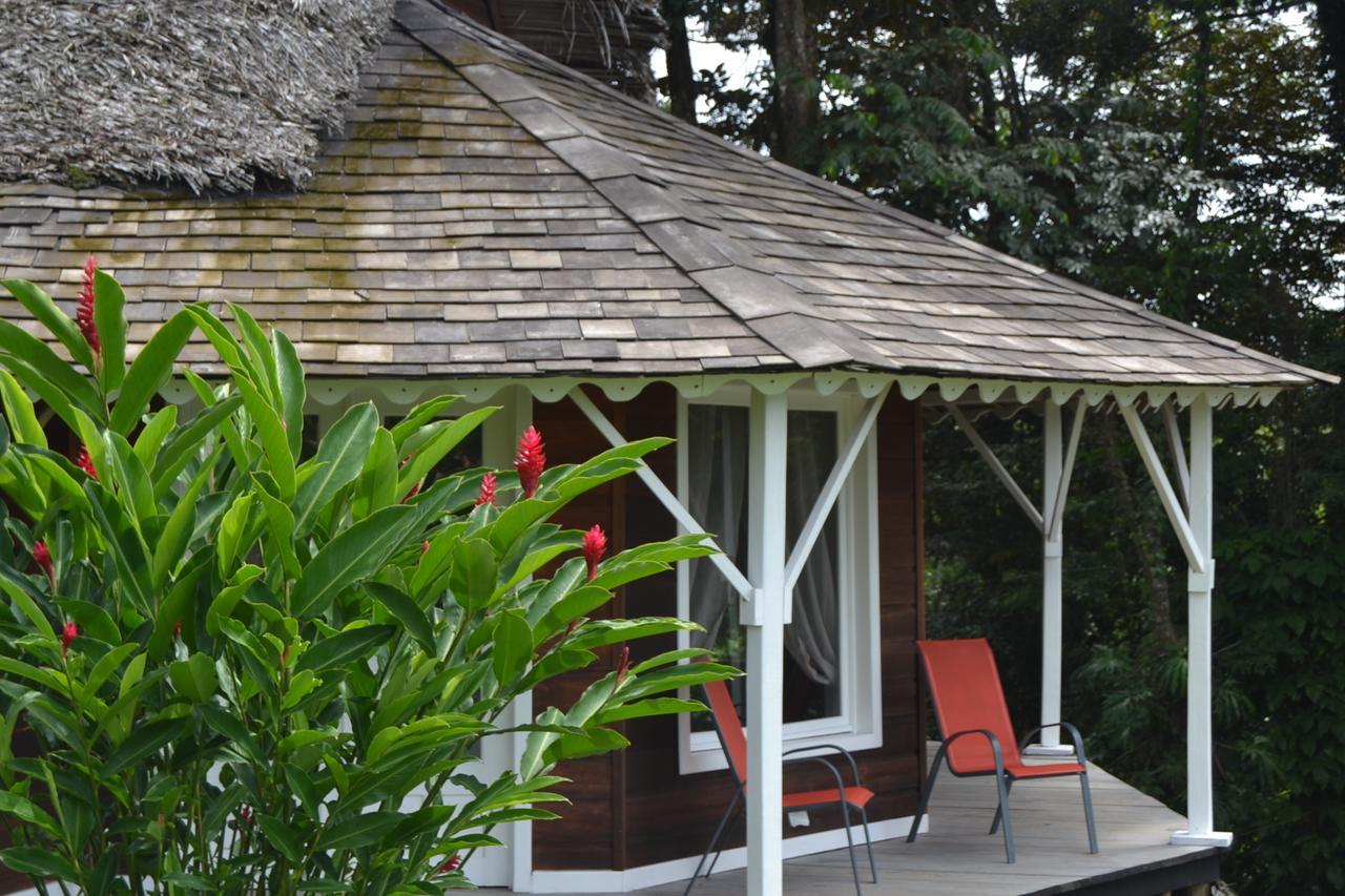 Nathylodge Bocas Town Bagian luar foto