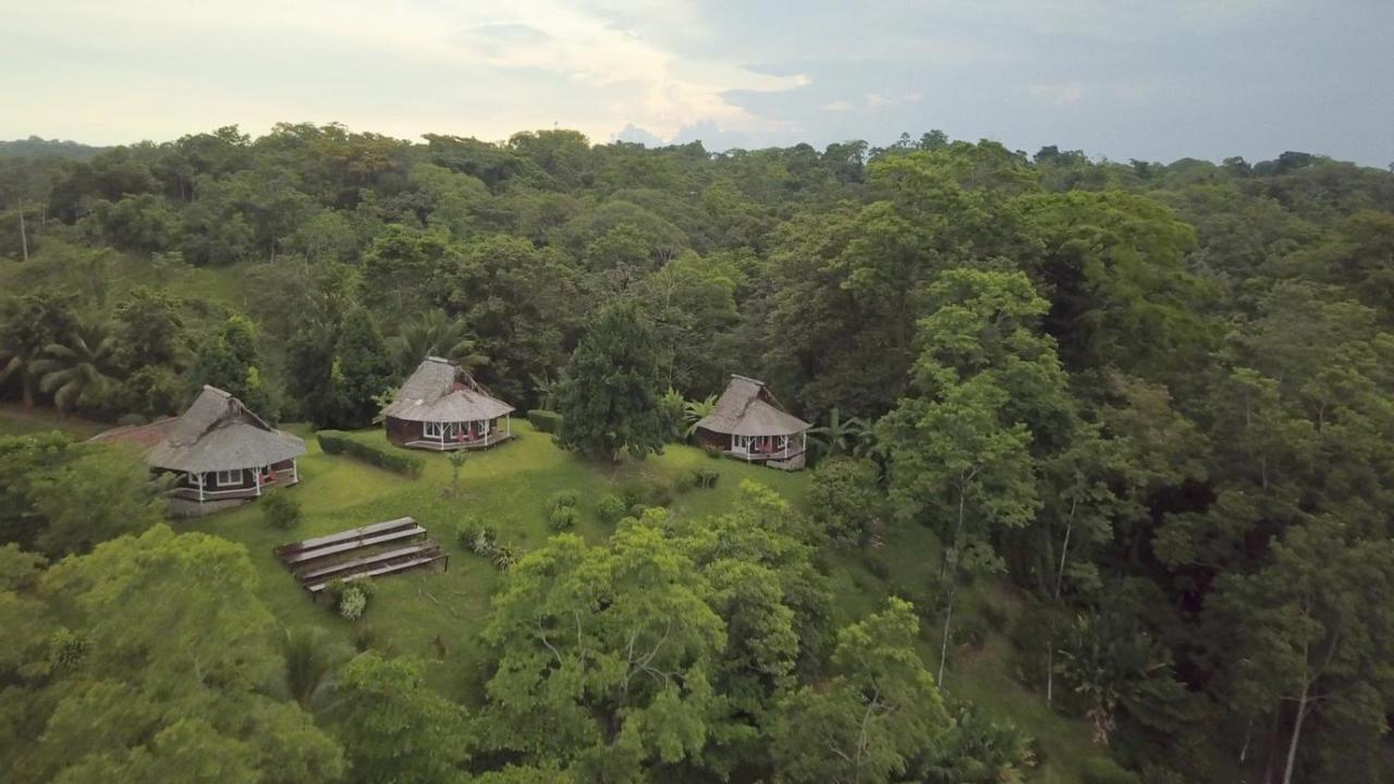 Nathylodge Bocas Town Bagian luar foto